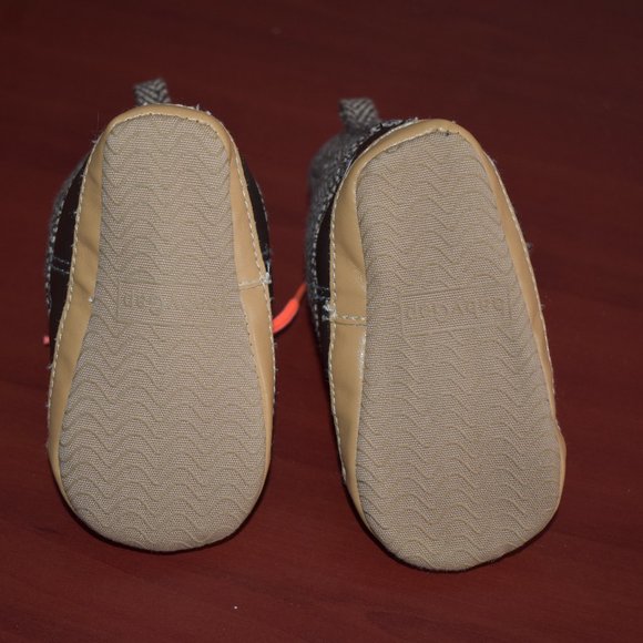 Baby Gap Duck Boots Brown Soft Sole with Bright Orange Shoelaces Size 6-12 M - Picture 6 of 8